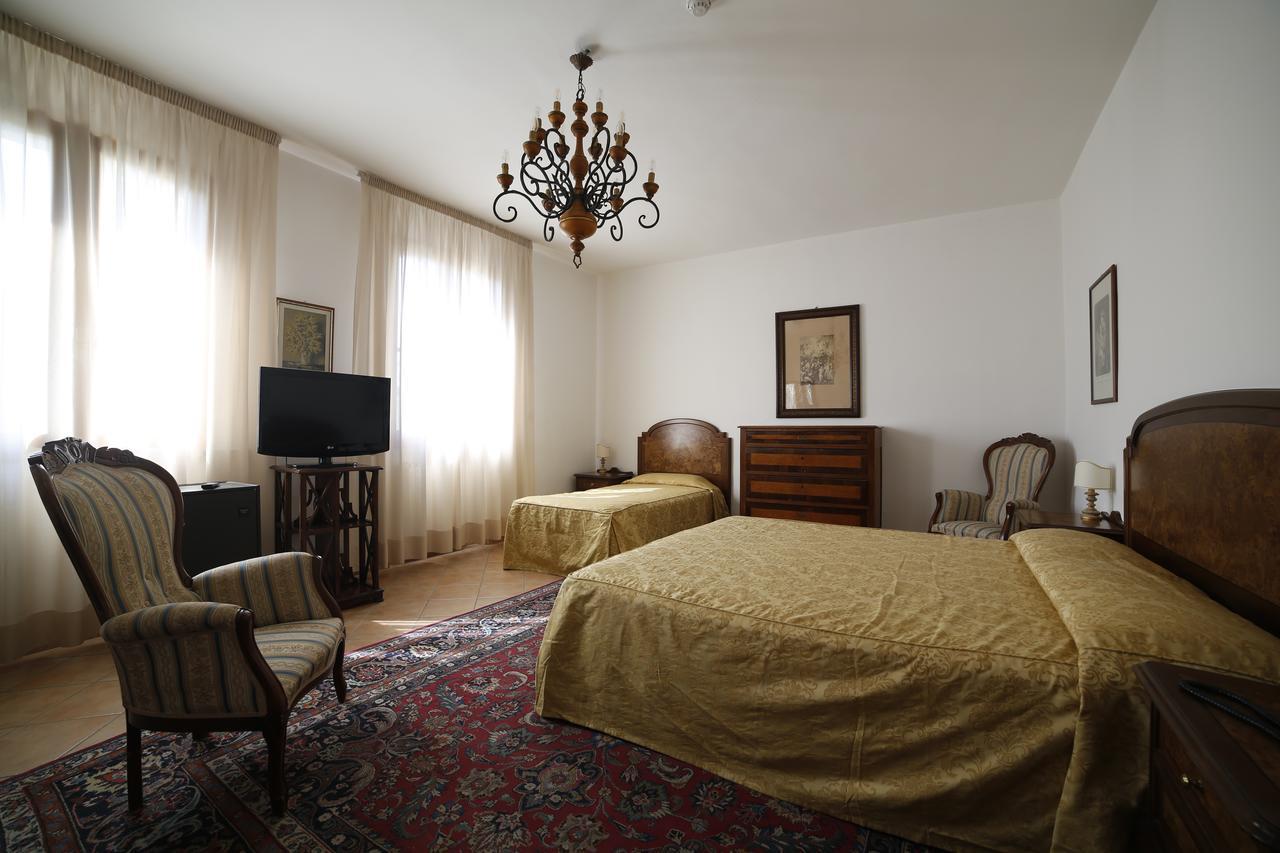 Hotel Luna 3*